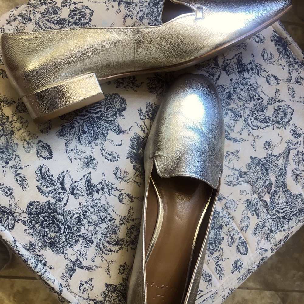 Gold women’s flats